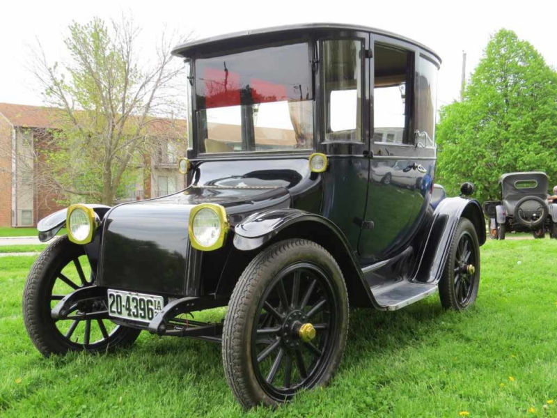 1922 Detroit Electric